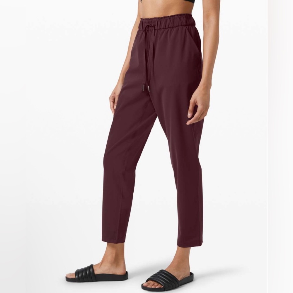 Lululemon Keep Moving Pant 7/8 High-Rise